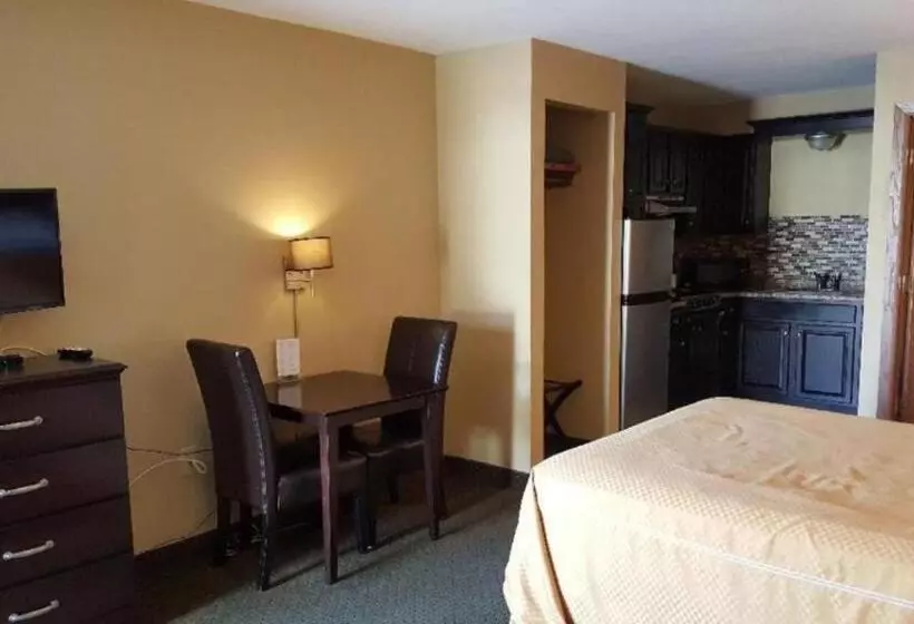 Hotelli Jackson Town House Inn