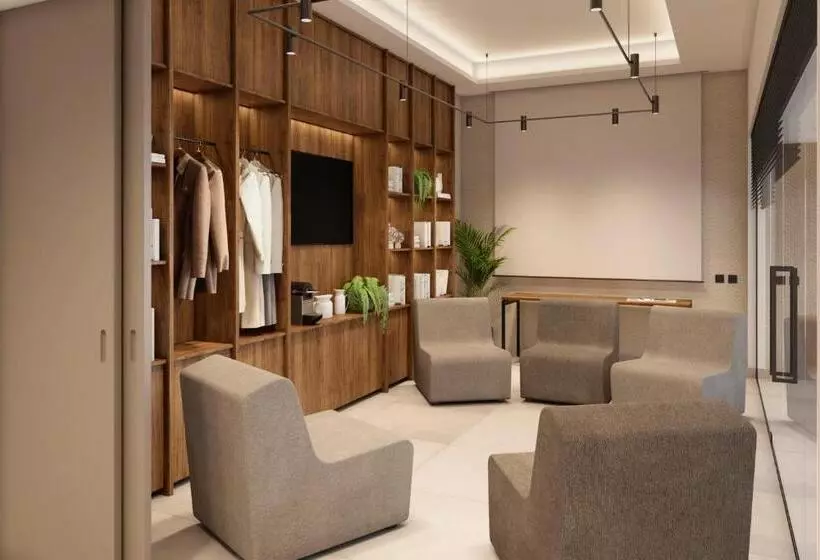 ホテル Meliá Durrës Albania