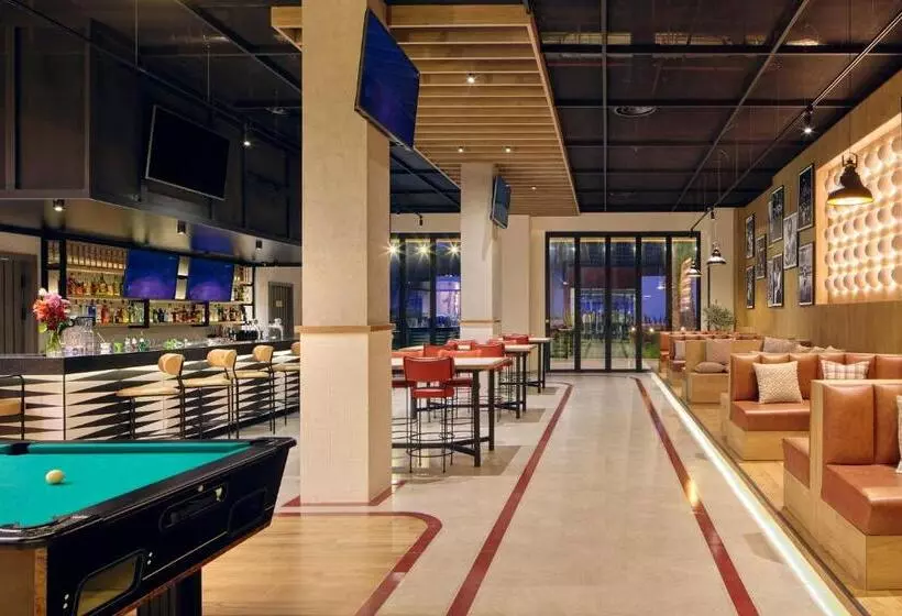 ホテル Meliá Durrës Albania