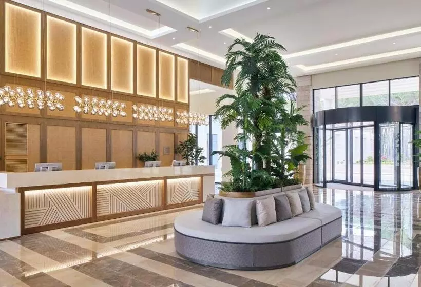 ホテル Meliá Durrës Albania