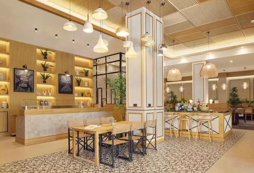 ホテル Meliá Durrës Albania