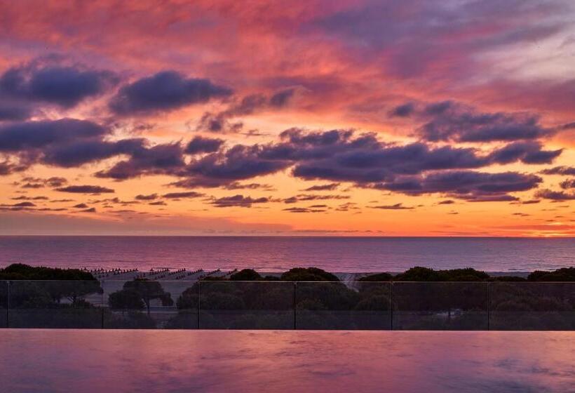 هتل Meliá Durrës Albania