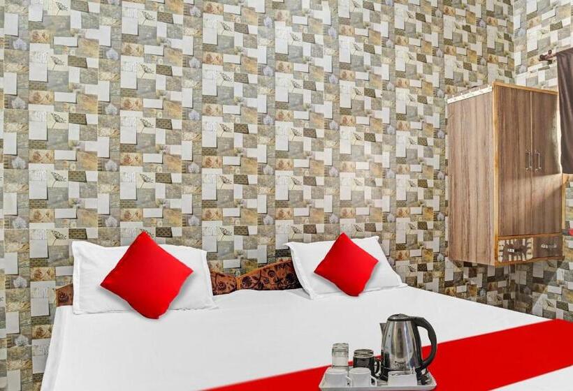 호텔 Oyo Flagship 70023 New Mansi