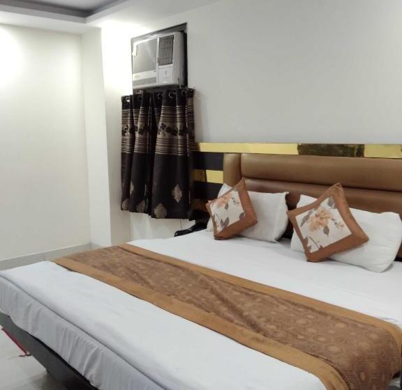 فندق Pop 700964  Pingal Dream Near Prachin Shani Mandir