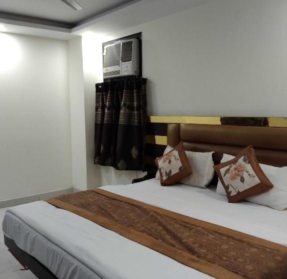 فندق Pop 700964  Pingal Dream Near Prachin Shani Mandir