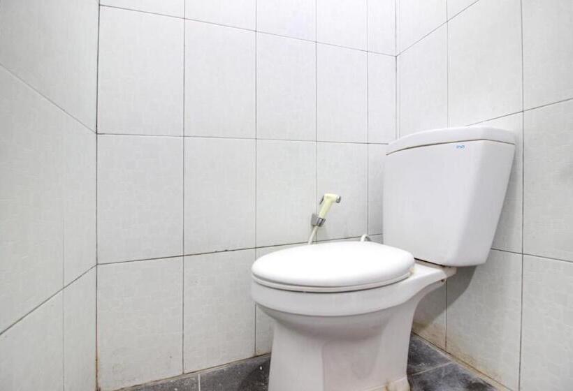 Hotel Reddoorz Near Puskesmas Sei Jang Tanjung Pinang