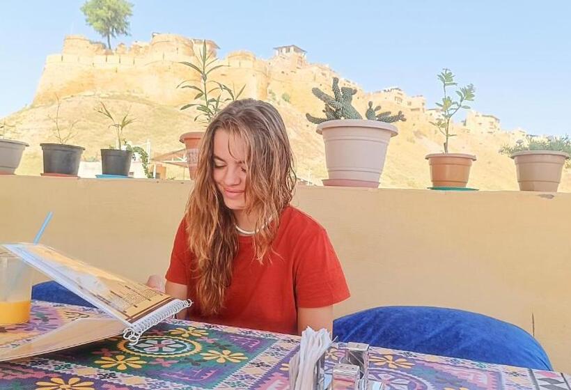 هتل Relax Inn Jaisalmer