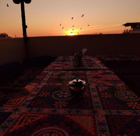 هتل Relax Inn Jaisalmer