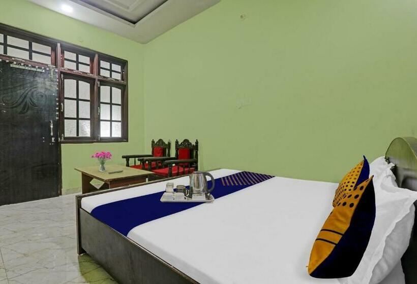 Spot On Hotel Durga Shiv