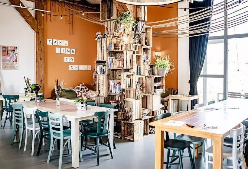 Hotelli Tinyparks Cast Away