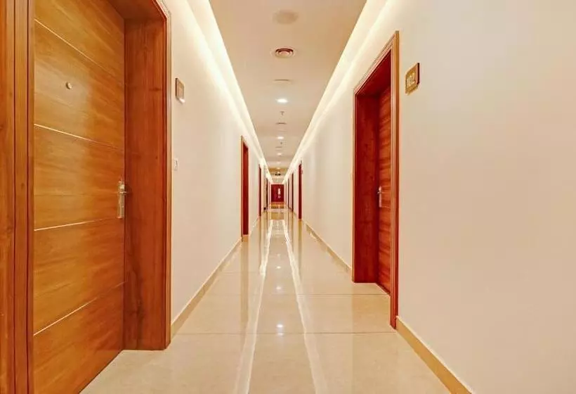 Hotelli Treebo Premium Vahada