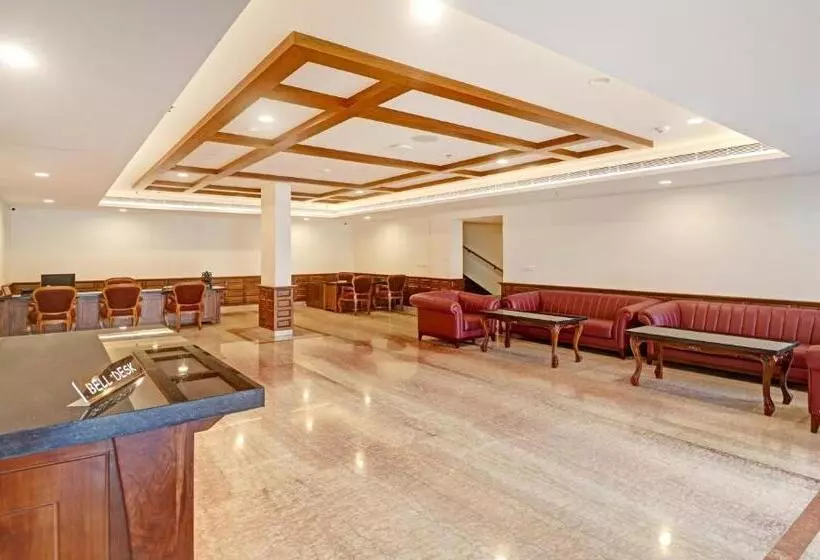 Hotelli Treebo Premium Vahada