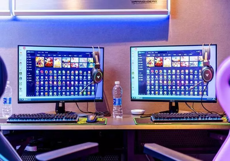 Lanou Hotel Zigong Yantan Longhu Food Plaza