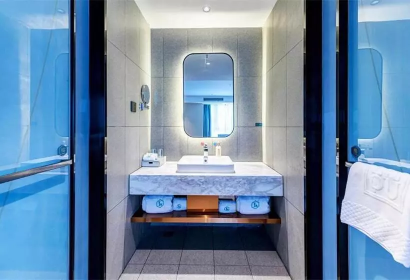 Lanou Hotel Zigong Yantan Longhu Food Plaza