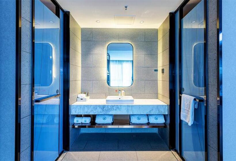 Lanou Hotel Zigong Yantan Longhu Food Plaza