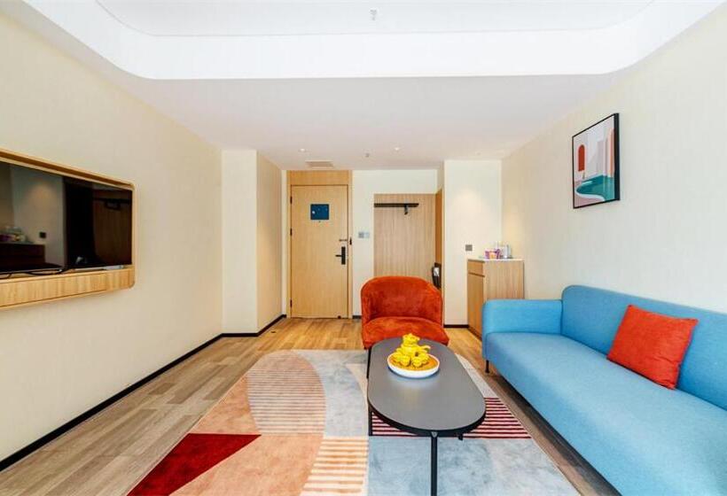 Lanou Hotel Zigong Yantan Longhu Food Plaza