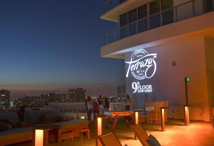 Luxury Beachfront Apartment In Hyde Resort