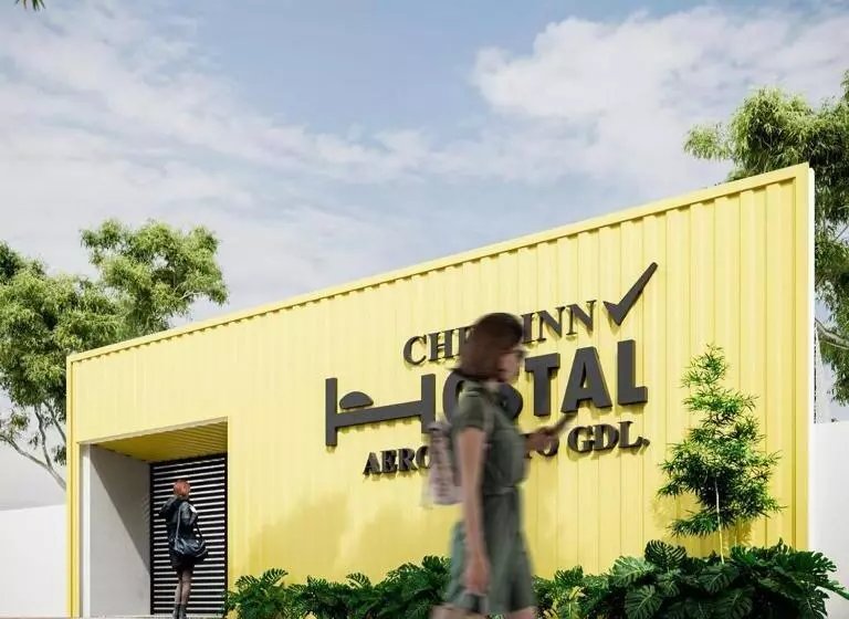 Majatalo Check Inn Hostal Aeropuerto Gdl