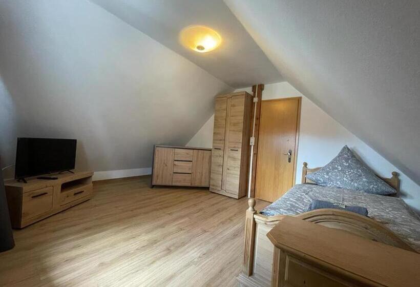 بنسيون Landhaus Stedtfeld