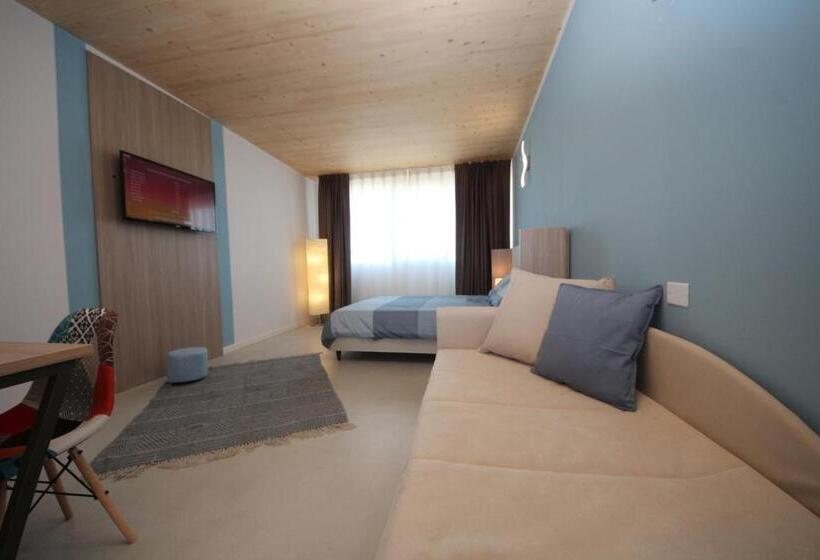 ペンション Ohana Holiday Rooms