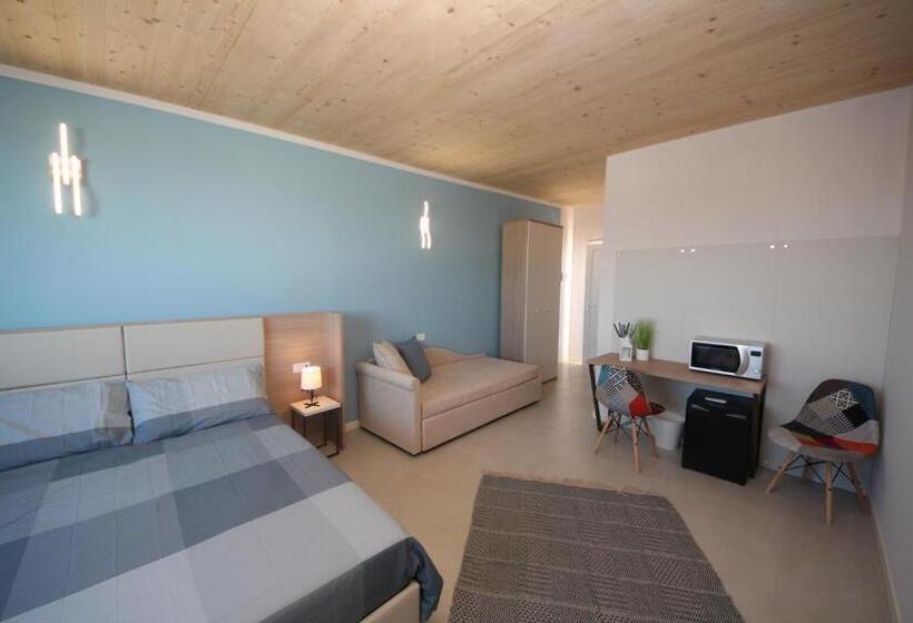 ペンション Ohana Holiday Rooms