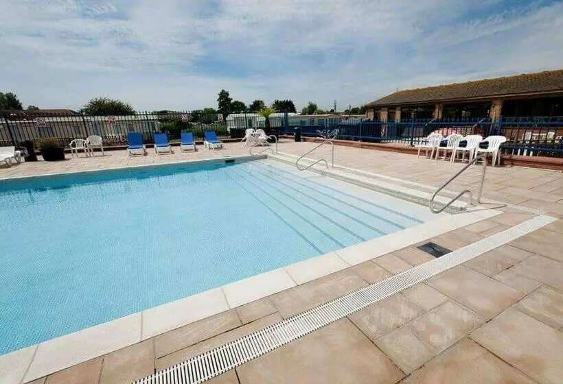Lomakeskus Holiday Home / Caravan