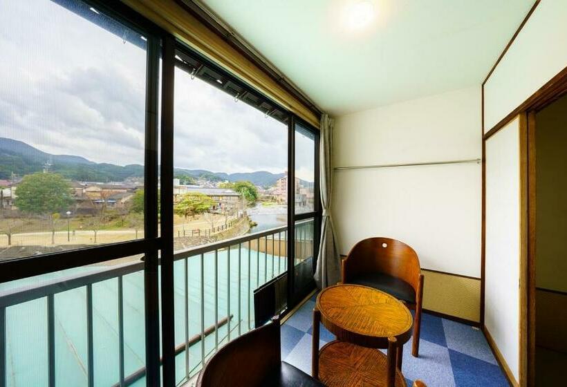 Ryokan Ureshino Onsen Kotobukiya