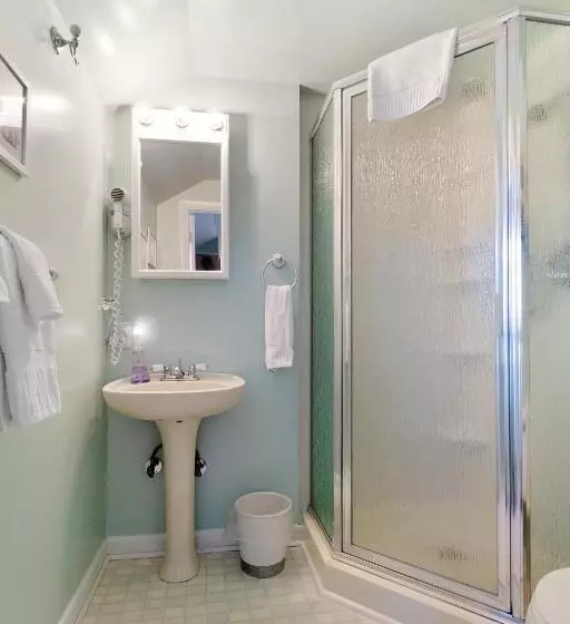 After Eight Bed And Breakfast