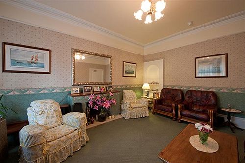 مبيت وإفطار Babbacombe Hall