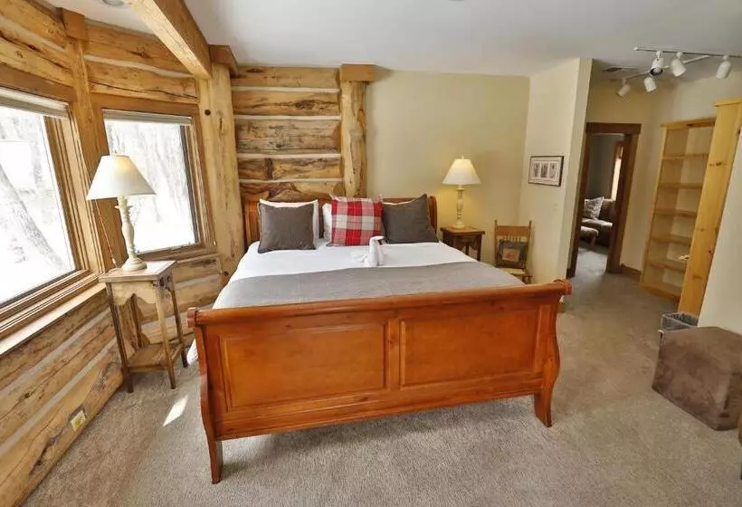 تختخواب و صبحانه Bentwood Inn