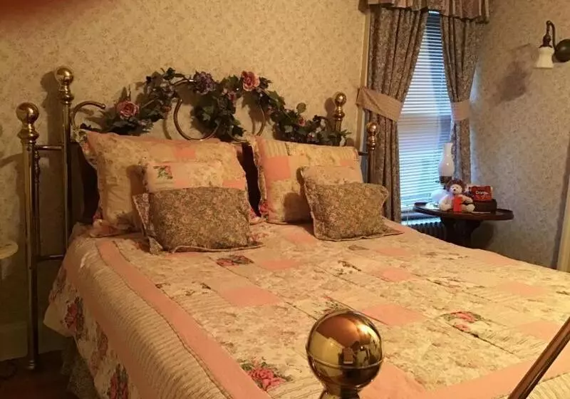 住宿加早餐  Brookview Manor Inn