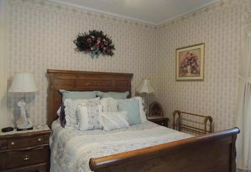 住宿加早餐  Brookview Manor Inn