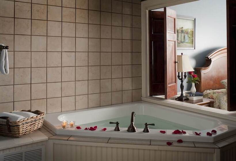 مبيت وإفطار Colonial Inn