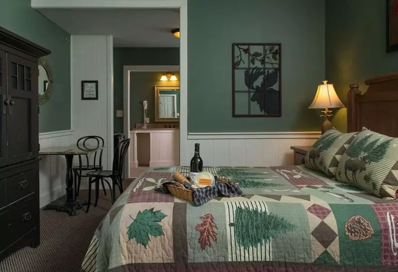 تختخواب و صبحانه Colonial Inn