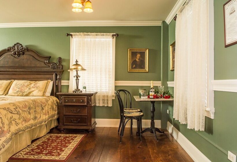 مبيت وإفطار Colonial Inn