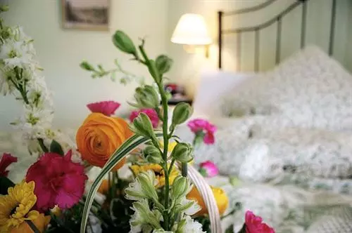 Bed and Breakfast Five Gables Inn And Spa