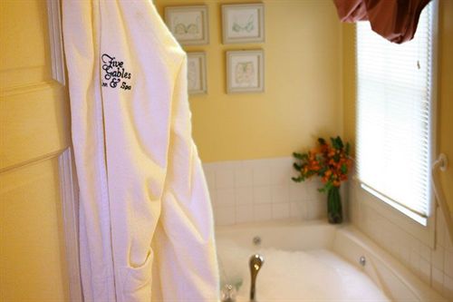 Aamiaismajoitus (B&B) Five Gables Inn And Spa