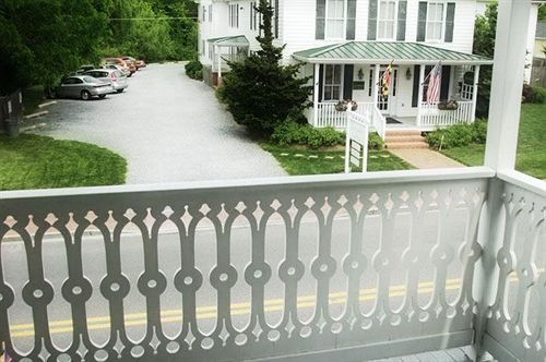 Aamiaismajoitus (B&B) Five Gables Inn And Spa