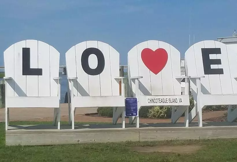 Aamiaismajoitus (B&B) Garden And Sea Inn