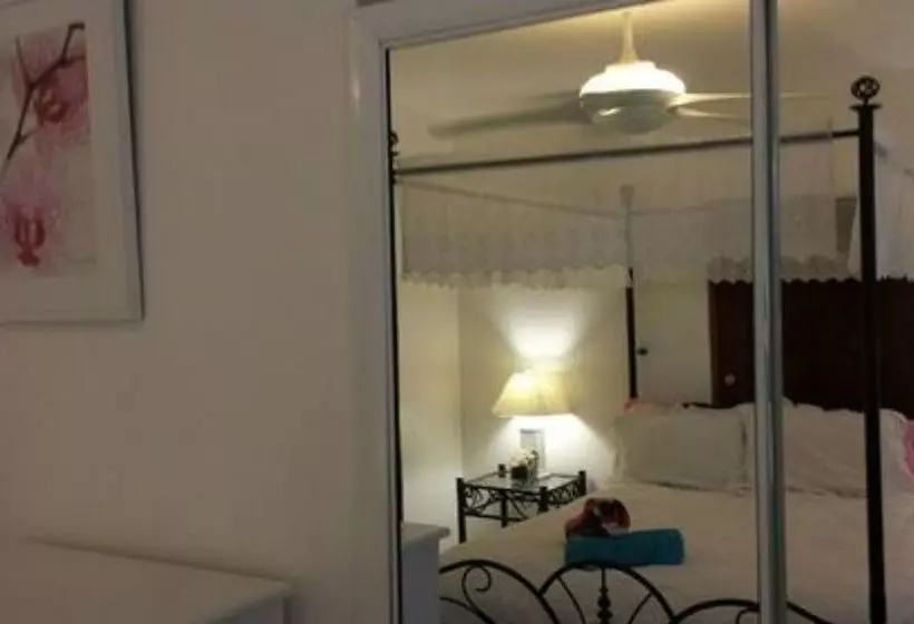 ベッドアンドブレックファースト Hillcrest Guest House