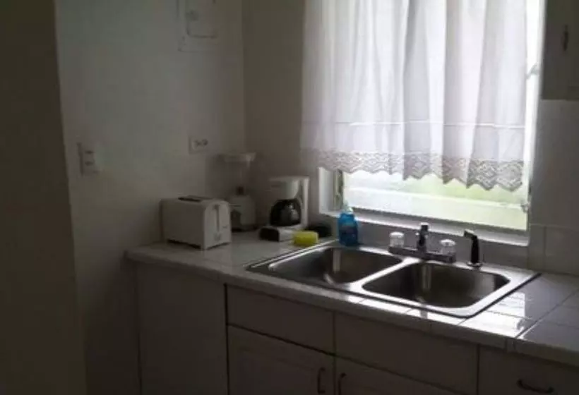 ベッドアンドブレックファースト Hillcrest Guest House