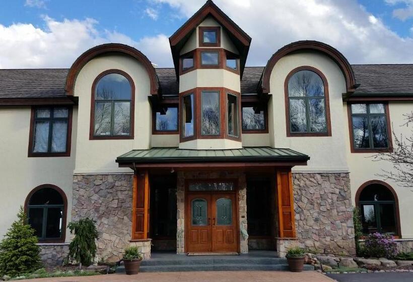 مبيت وإفطار Inn At Wawanissee Point