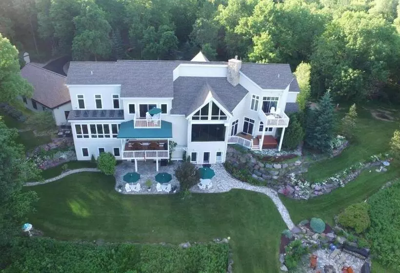 Nocleg ze śniadaniem Inn At Wawanissee Point