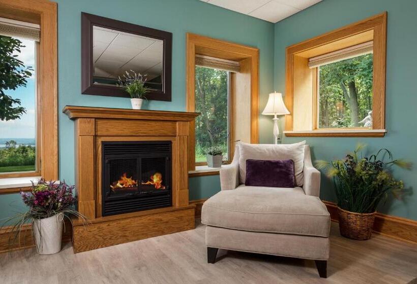 مبيت وإفطار Inn At Wawanissee Point