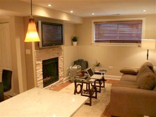 مبيت وإفطار Roscoe Village Guesthouse