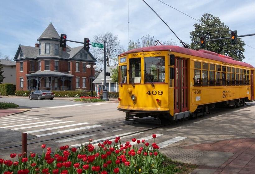 مبيت وإفطار The Baker