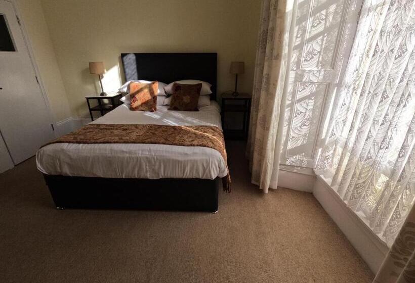 Bed and Breakfast The Grove Falmouth