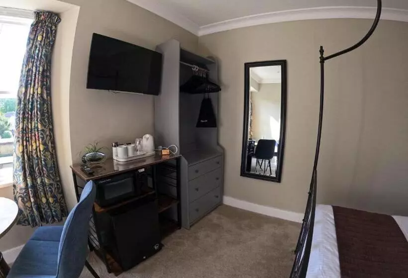 مبيت وإفطار The Grove Falmouth