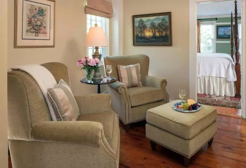 Bed and Breakfast The Inn At Yarmouth Port