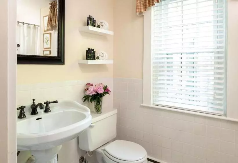 Bed and Breakfast The Inn At Yarmouth Port